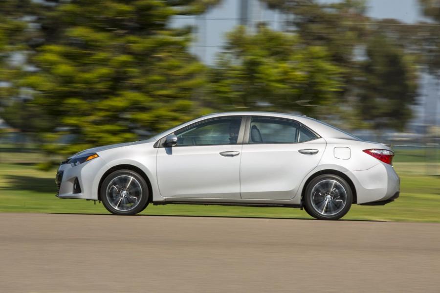  Toyota Corolla 2014 года  (фото 159 из 212)